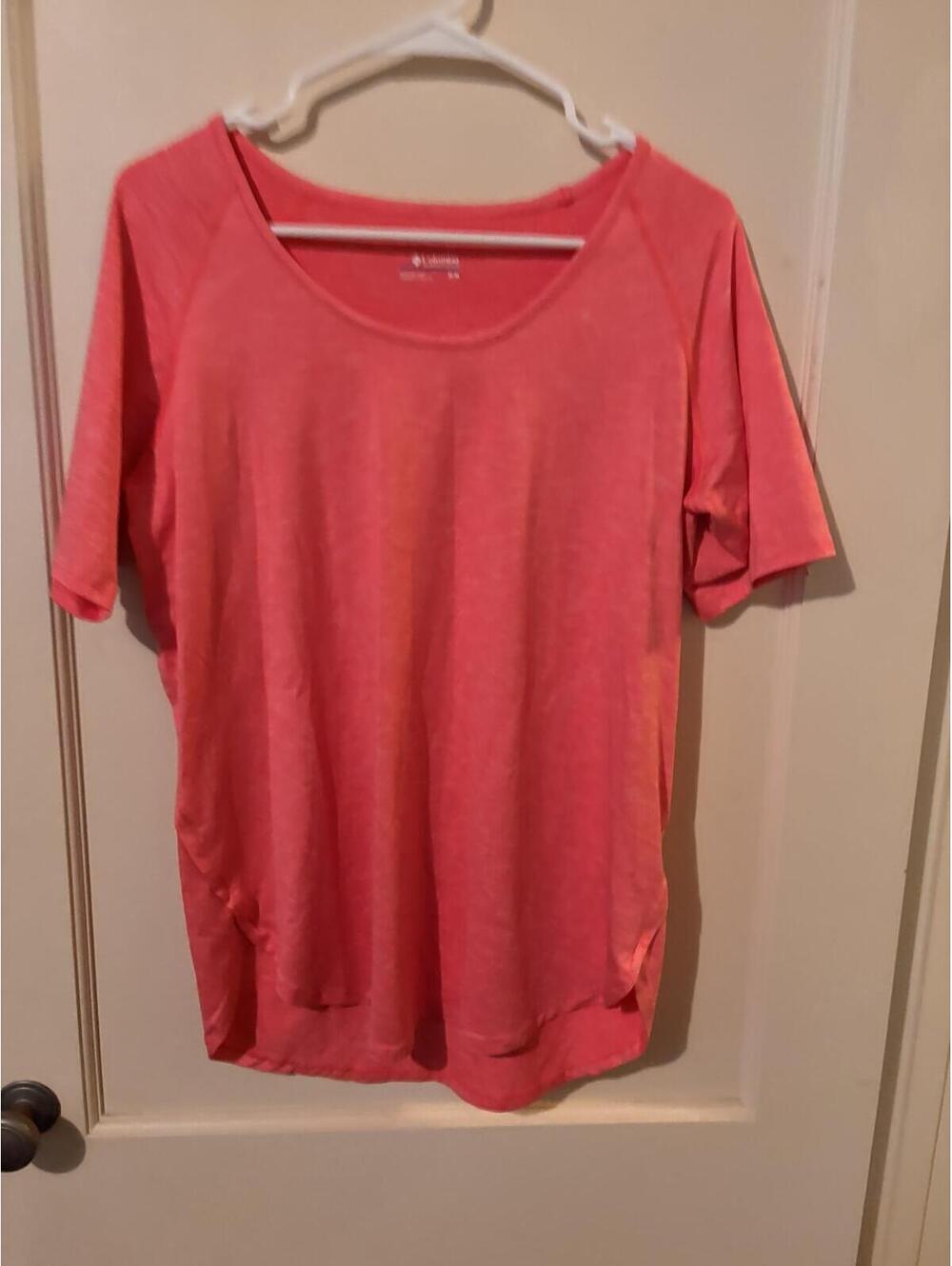 Columbia Sportswear Company Coral Heather Short Sleeve T-Shirt Size M